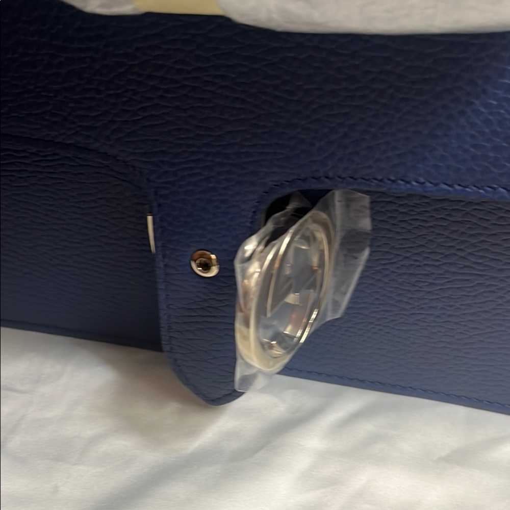 Gucci Blue Leather Shoulder Bag - Picture 4 of 7